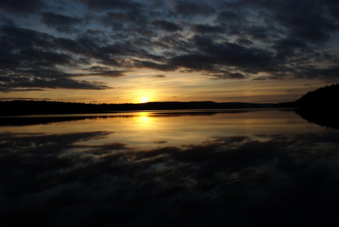 Озеро Талвисъярви турбаза Талвисъярви в Карелии отдых летом и осенью